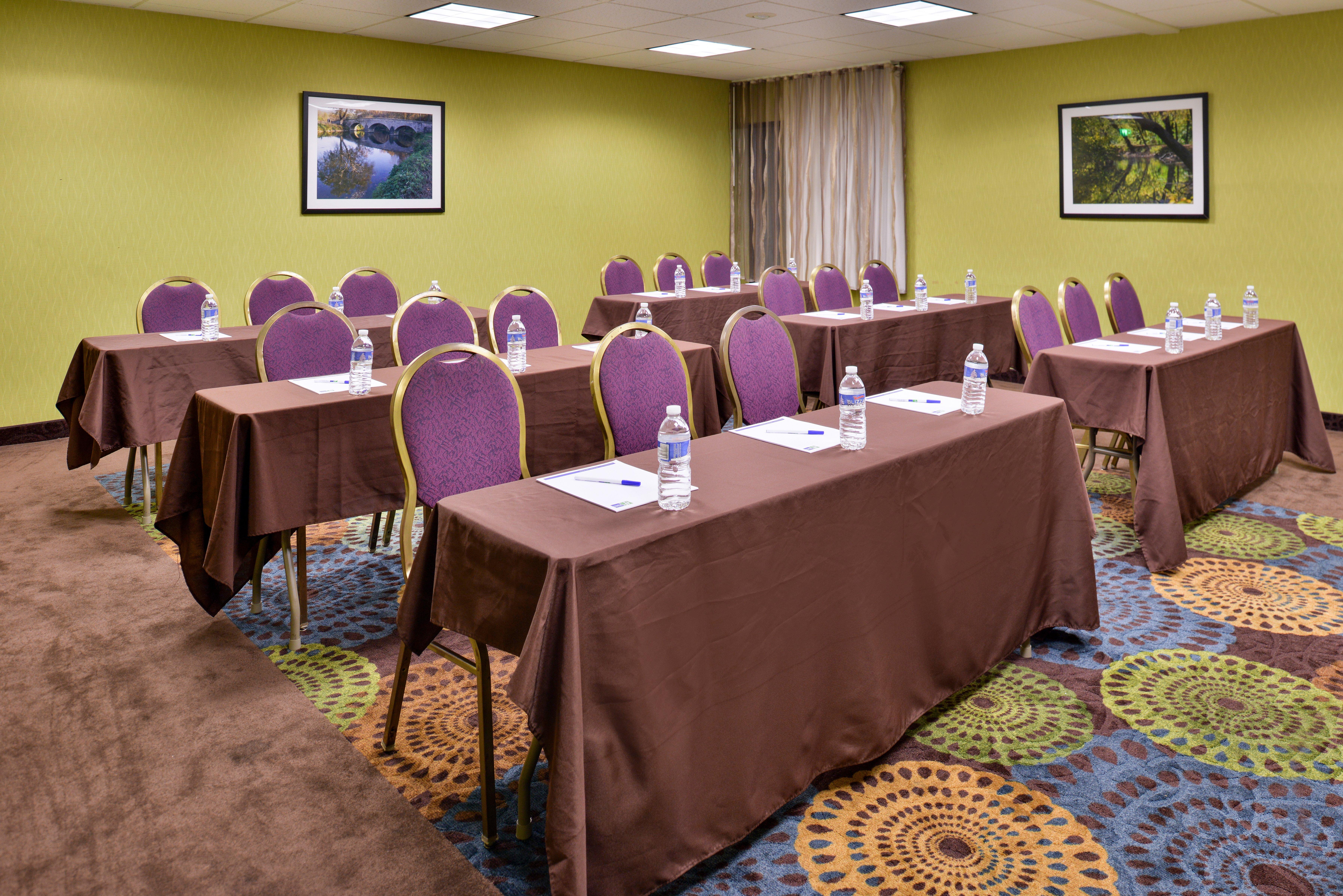 Holiday Inn Express Hunt Valley By Ihg Exterior photo